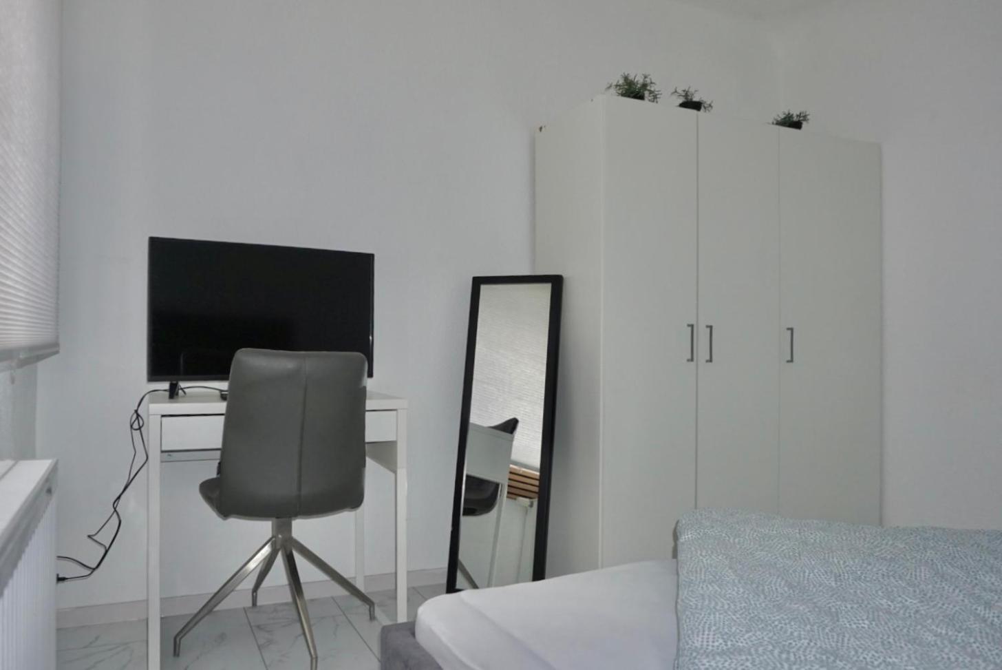 M & E Ferienwohnung Бад-Мергентхайм Экстерьер фото